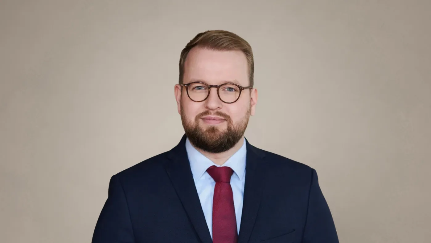 Dr. Till Völger